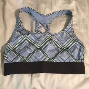Victoria Sport Patterned Sports Bra